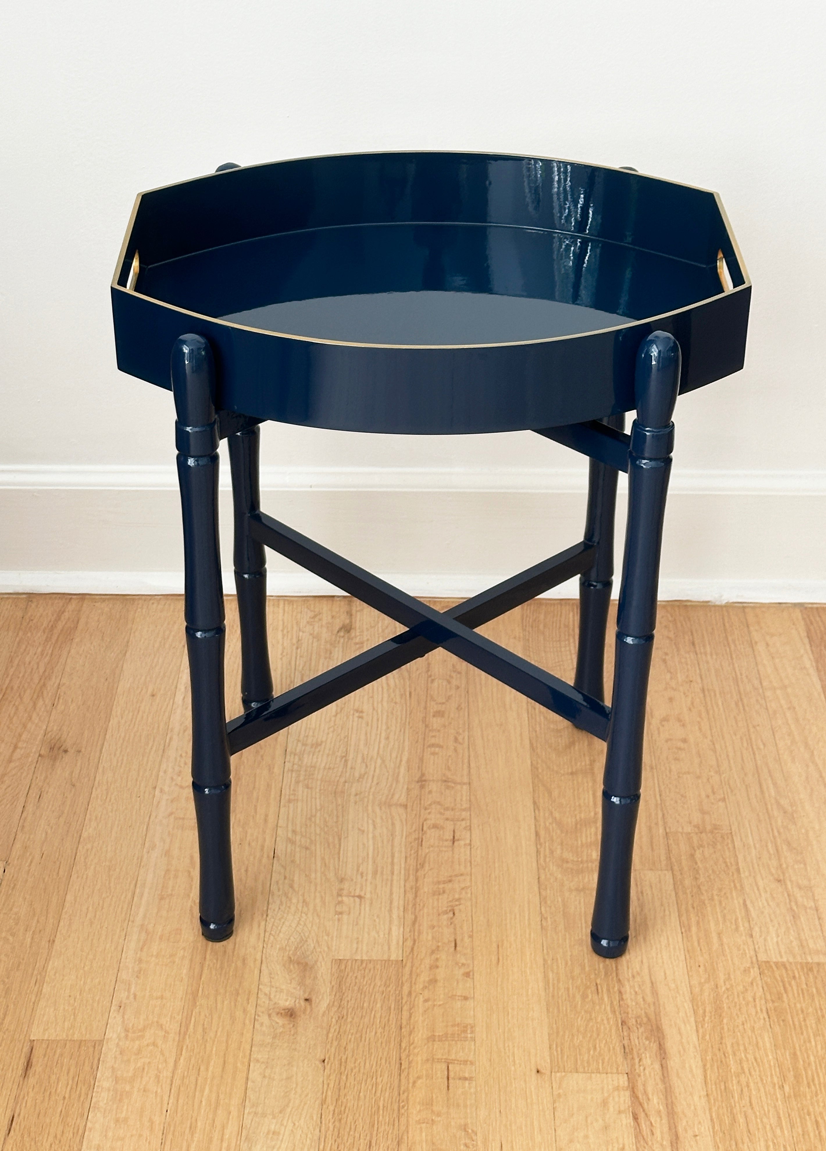 ELLIPSE TRAY TABLE NAVY